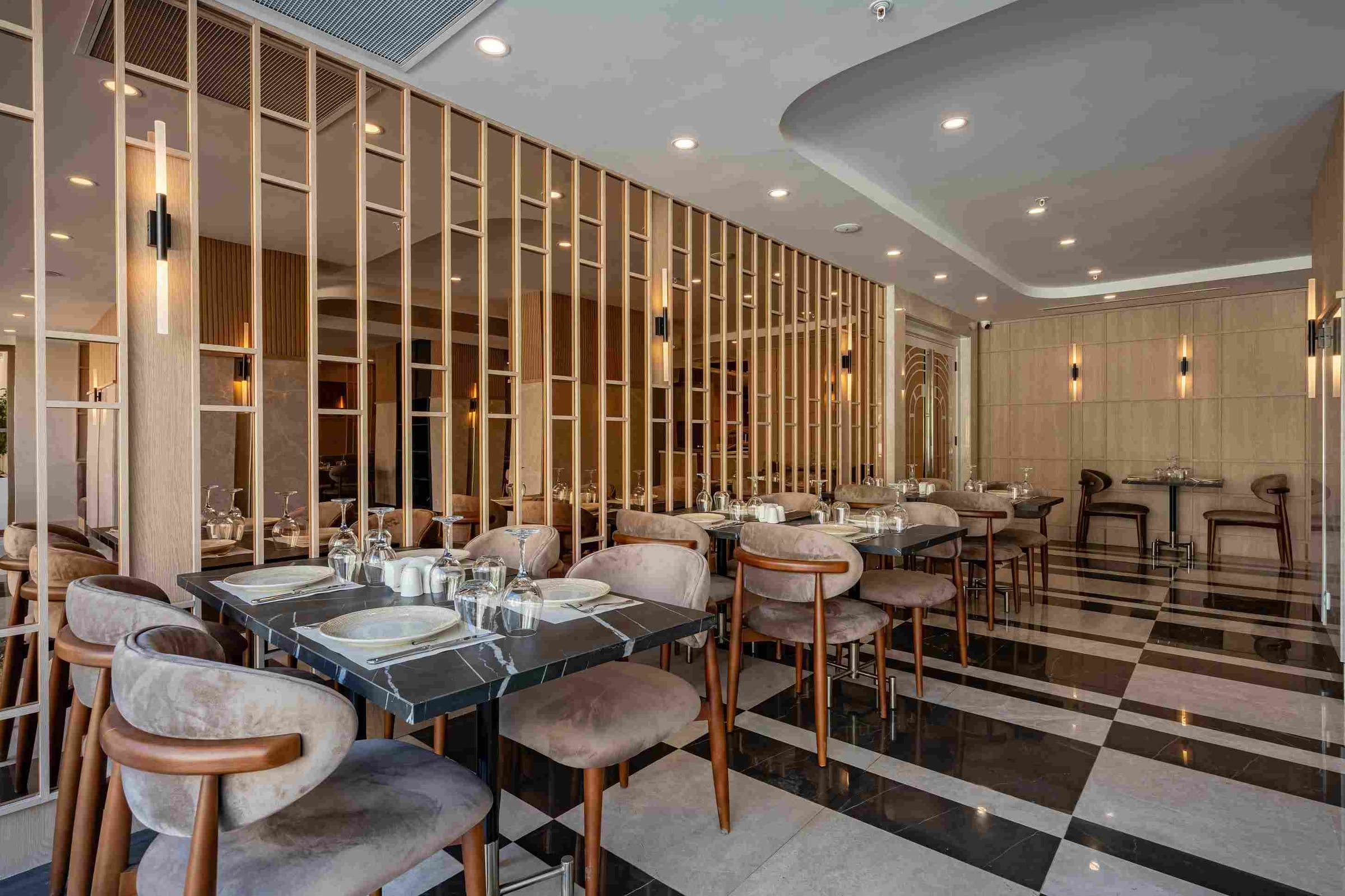 Aile Tatillerinde Mükemmel Bir Seçim: Awen Lara Hotel